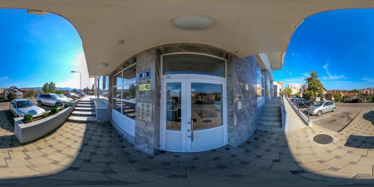 Apartman Filipovic Μπάνια Λούκα Εξωτερικό φωτογραφία