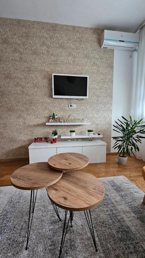 Apartman Filipovic Μπάνια Λούκα Εξωτερικό φωτογραφία
